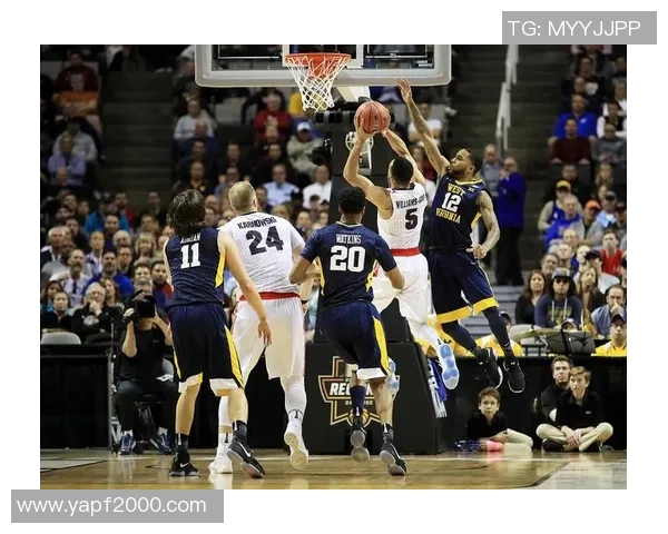 2017年骑士与步行者激战回顾：精彩瞬间与关键时刻分析