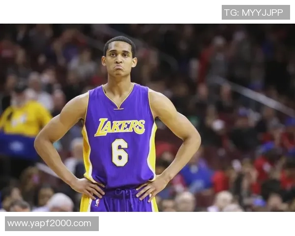 乔丹克拉克森的篮球之路与个人成长故事探讨