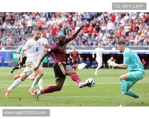 卢卡库重返巅峰之路：从逆境中崛起的足球传奇