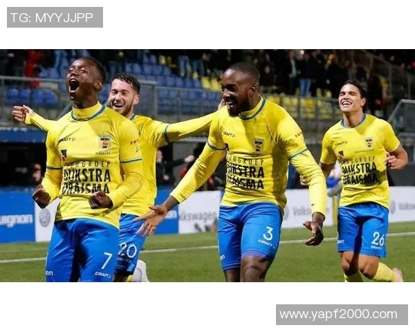 维迪斯与坎布尔激战正酣谁能在这场对决中笑到最后